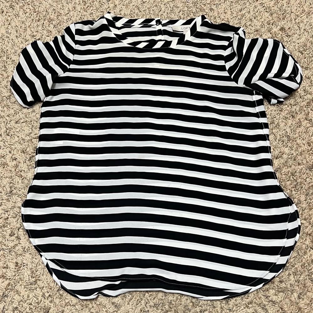 LOFT Sz Small Women’s Top